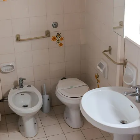 アパート Gallipoli, Faro Blu ガリポリ